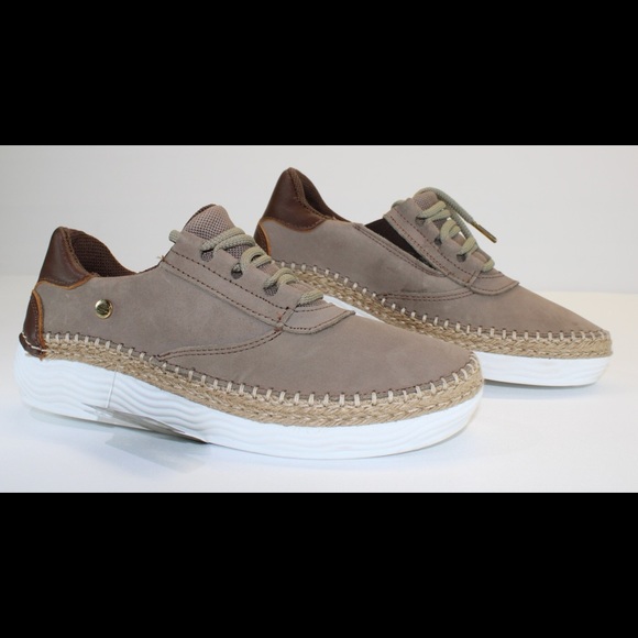 Comfortable Lightweight stylish espadrille Sneakers size 10 light brown - Picture 7 of 9